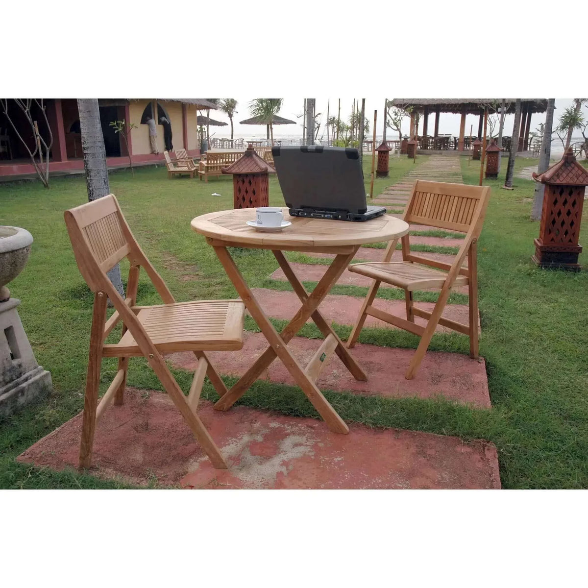 Anderson Teak Windsor 3-Pieces Round Bistro Set