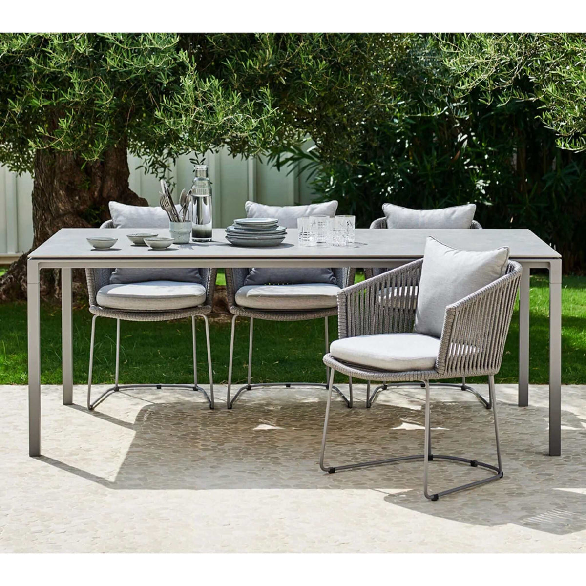 Cane-Line Pure Dining Table Base, 200X100 cm-White, aluminium