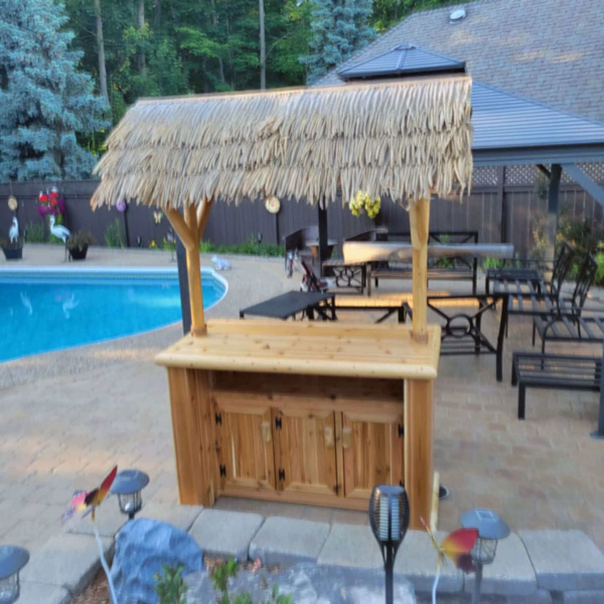 Dundalk LeisureCraft Canadian Timber Southern Fantasy Tiki Bar-None