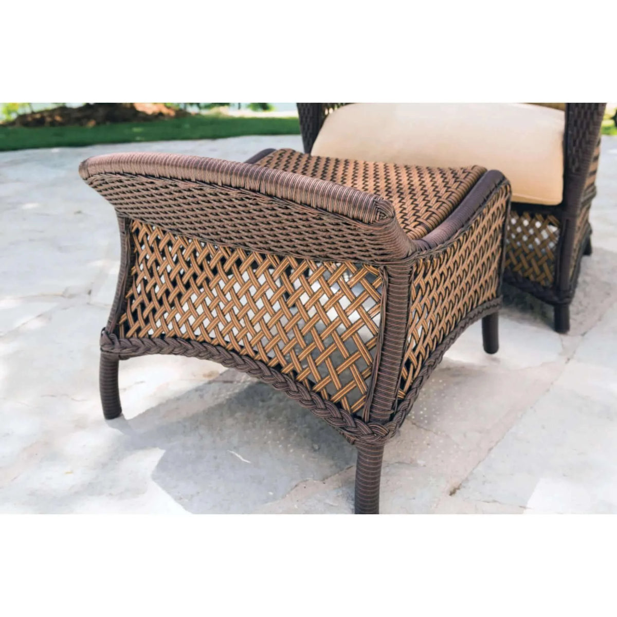 Lloyd Flanders Grand Traverse Ottoman-