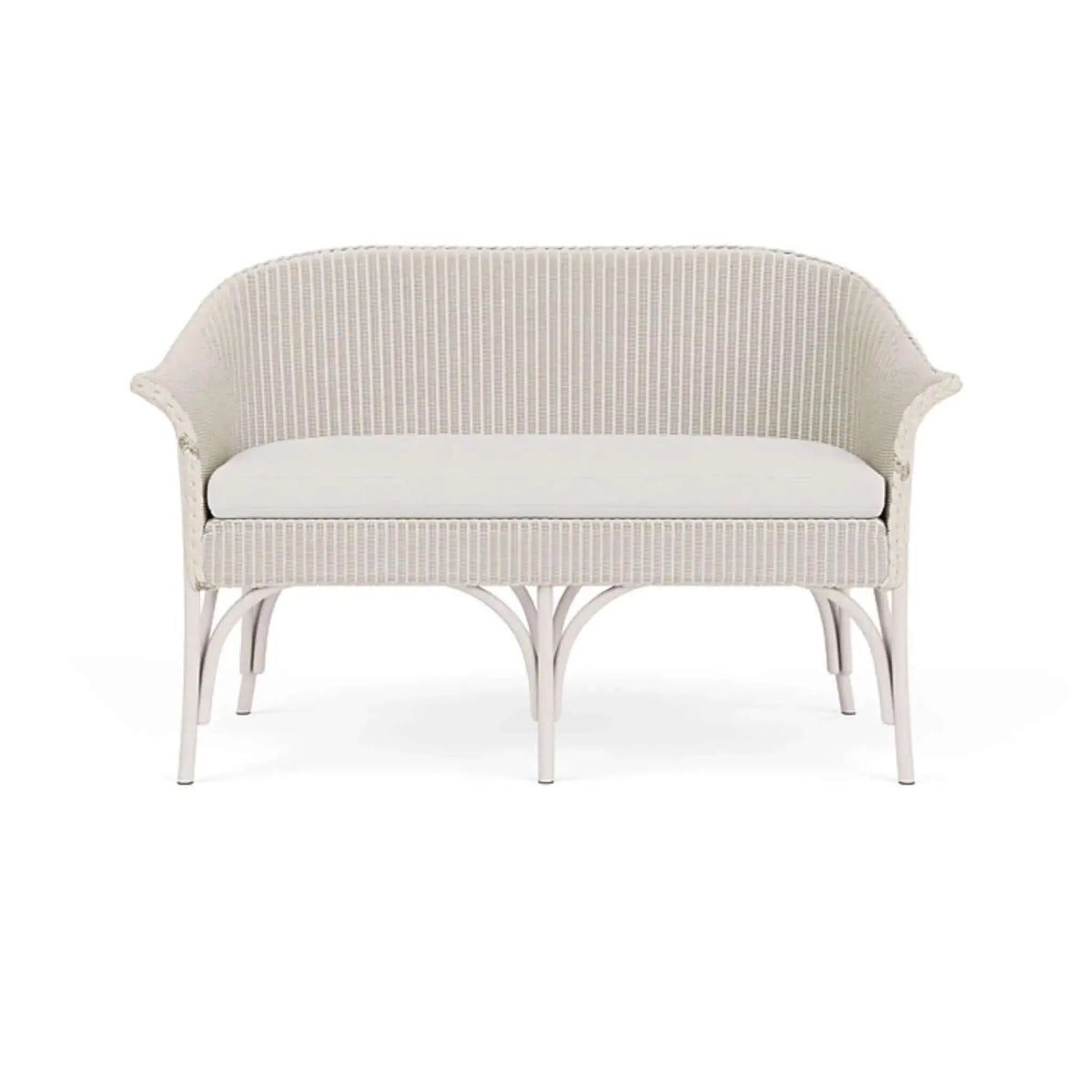 Lloyd Flanders All Seasons Settee