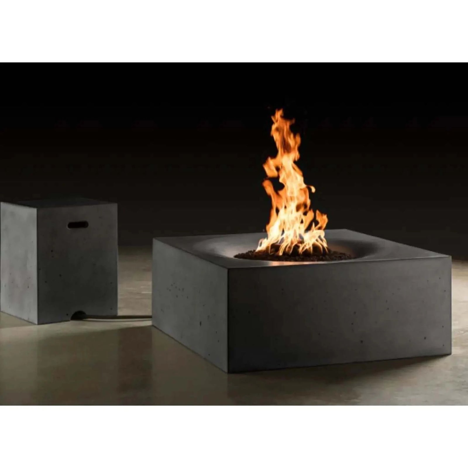 Slick Rock Concrete Horizon Fire Table