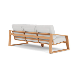 Lloyd Flanders Pursuit Sofa