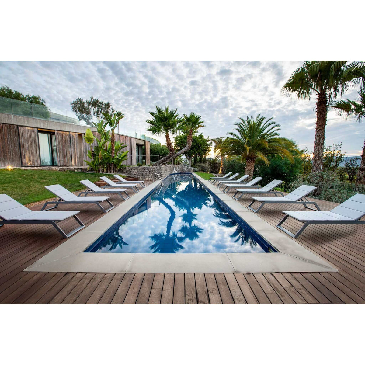 Cane-Line Siesta Sunbed-