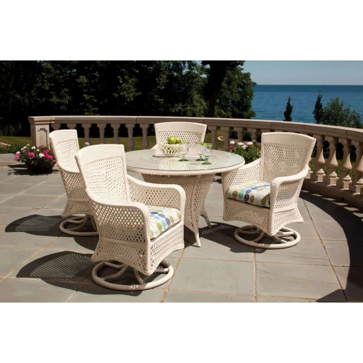 Lloyd Flanders Grand Traverse Swivel Dining Armchair-Caramel Sunloom Vinyl