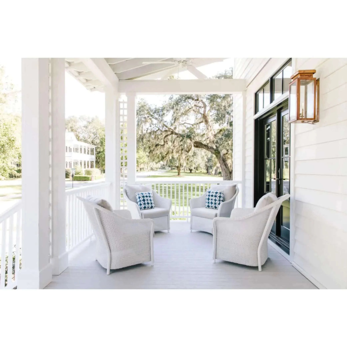 Lloyd Flanders Weekend Retreat Lounge Chair-Bark 008