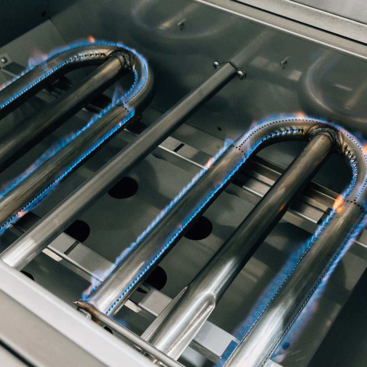 Summerset Alturi 42" Grill - Built-in with Stainless Steel Main Burners-